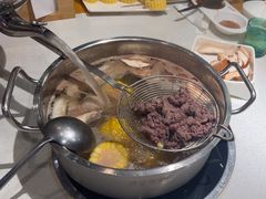 -浪里寻·臻牛养生牛肉火锅(方圆荟店)