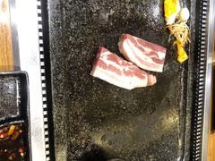 黑毛猪五花-韩阳王石板烤肉