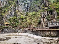 -汉中石门栈道风景区