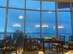 -蜈支洲岛珊瑚酒店临海阁中餐厅