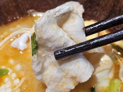 -良米山·云南野生菌过桥米线(上海首店)