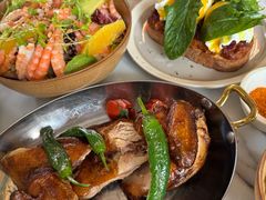 Oeat海虾仁牛油果沙拉-O'eat Blossom&Pelican(深圳首店)
