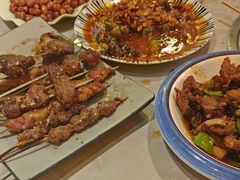 -沪上名羊天下•烤羊腿•东北烧烤•小龙虾(浦东直营总店)