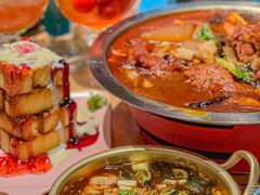 -街角等你.大连海鲜烧烤.经典铁板海鲜串(西安路店)