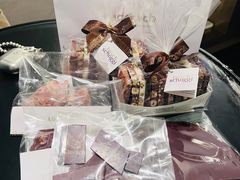 -Laderach 莱德拉(上海环贸iapm店)