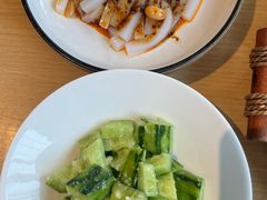 -渝信川菜 · 川味家常菜(财富购物中心店)