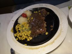 -豪客来牛排(中央花苑店)