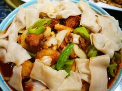 新疆大盘鸡-阿拉木汗餐厅(山大路店)