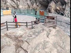 -丽江虎跳峡景区-售票处