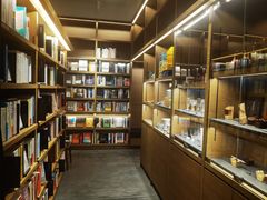 -茑屋书店(天目里店)