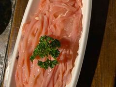 -老牌坊云南鱼豆花火锅(哈西万达店)