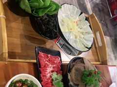 -捞围鲜·港式打边炉(海阳路店)