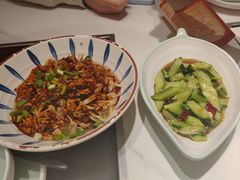 -黄记煌三汁焖锅(新佳丽江汉路店)