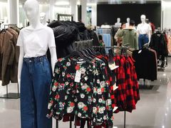 -ZARA(熙地港店)