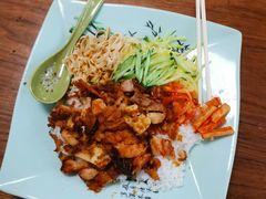 -张秀梅烤肉拌饭脆皮鸡饭