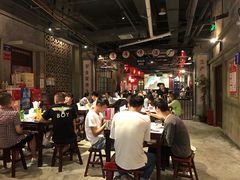 大堂-丹虾|文和友小龙虾·烙锅(陕西路旗舰店)
