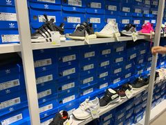 -Adidas(东荟城店)