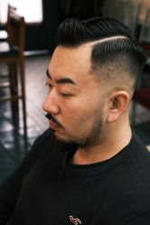 点击看大图 -BLACK ROSE 黑玫瑰男士专属沙龙