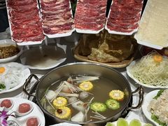 -犇鼎牛潮汕牛肉火锅(新辰里学清路店)