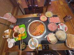 -沸炉重庆老火锅(军事博物馆店)