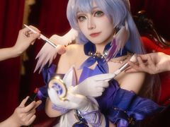 -米游妙妙屋cosplay换装自拍摄影体验馆