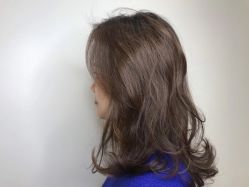 -BULB STUDIO 巴柏明星发型工作室