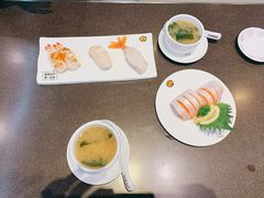 三文鱼腩刺身-元气寿司(东方宝泰店)