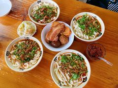 -任记七中刀削面(总店)