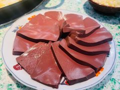 鲜鸭血-鸿姐老火锅(疁城新天地店)