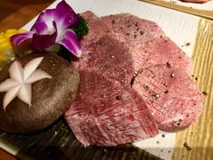 厚切牛舌-不倒翁炭火烧肉(永安里店)