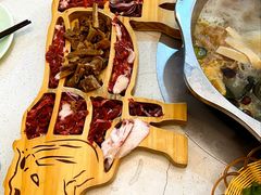 -牛百道·鲜活牛肉馆(天一店)