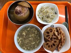 雪梨八宝饭-梅园食堂
