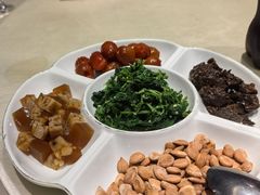 -热河食府(中山路店)