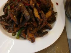 美人蕉炒香菇-烤肉宛饭庄(北新桥店)