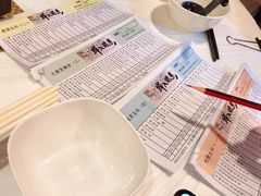 -鲜入围煮花胶鸡海鲜火锅