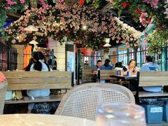 -沪小胖小龙虾(淮海中路旗舰店)