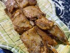 -乡村馕坑肉·烧烤·新疆菜·本地人更爱吃(阿勒泰首店)