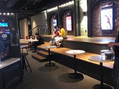 -CGV影城(滨江天街IMAX店)
