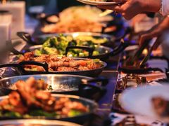 -飨食汇全日制餐厅·昆山皇冠假日酒店(九方店)