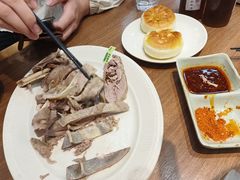 -贯贯吉·清真餐厅(浙江中路店)