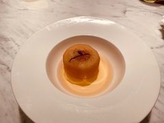 雪梨炖燕窝-鹏瑞莱佛士酒店·云璟 Yun Jing