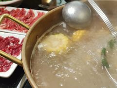 -潮汕三宝鲜牛肉火锅