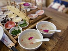 -双桥园·云南过桥米线(古城南门店)