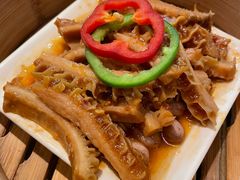 -新大咀港式茶餐厅(宝山万达店)