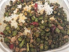 -西部马华清真兰州牛肉面·烧烤夜市(关东店)
