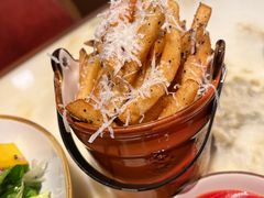 -弗兰克牛排西餐厅 Galla R By Ribone(上海首店)