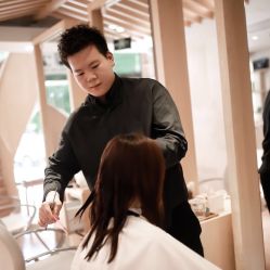 -简法造型·品牌形象店