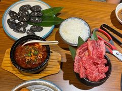 -炼火烤肉店
