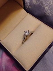 点击看大图 iphone_upload_pic-威德钻石-克拉钻大本营(南京东路店)