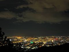 -鬼笑石后山停车场